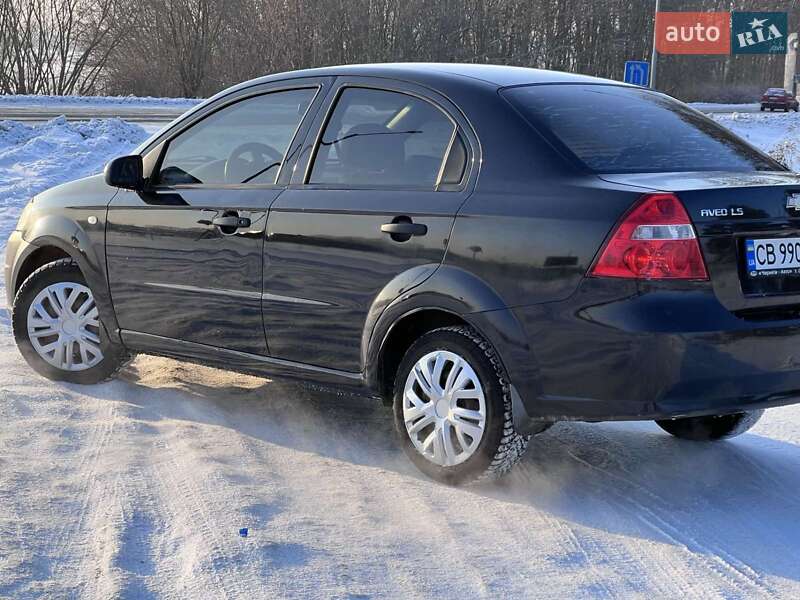 Седан Chevrolet Aveo 2007 в Мене