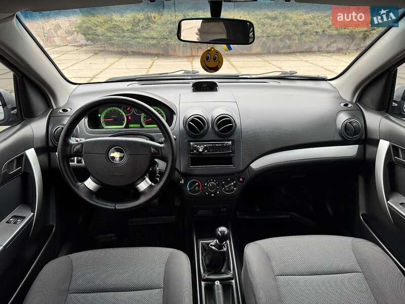 Седан Chevrolet Aveo 2008 в Николаеве