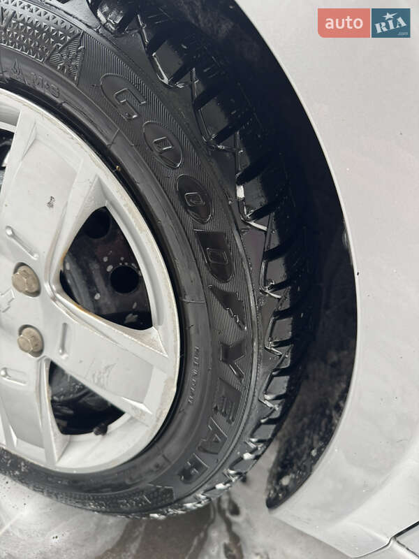 Хэтчбек Chevrolet Aveo 2010 в Львове фото 11 Хэтчбек Chevrolet Aveo 2010 в Львове