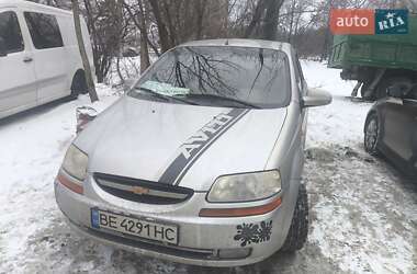Хэтчбек Chevrolet Aveo 2004 в Запорожье