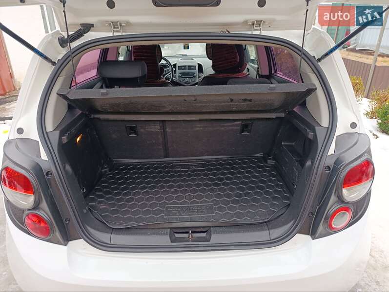 Хэтчбек Chevrolet Aveo 2013 в Мироновке фото 9 Хэтчбек Chevrolet Aveo 2013 в Мироновке
