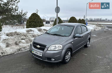 Седан Chevrolet Aveo 2006 в Жовкві