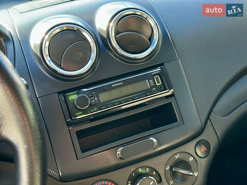 Хетчбек Chevrolet Aveo 2008 в Кривому Розі