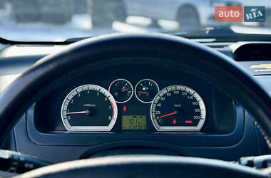 Хетчбек Chevrolet Aveo 2008 в Кривому Розі