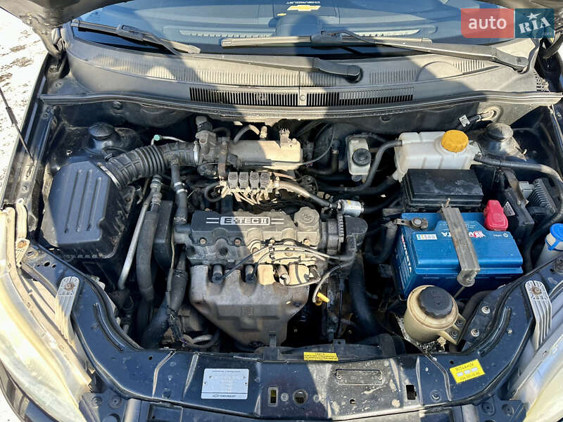 Хетчбек Chevrolet Aveo 2008 в Кривому Розі