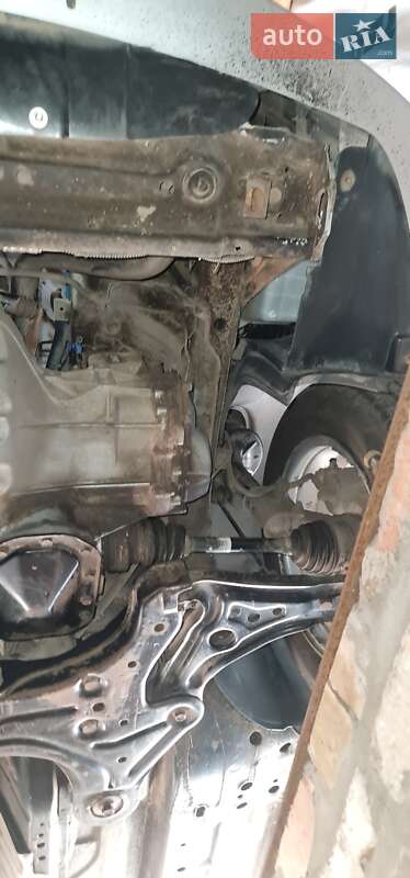 Седан Chevrolet Aveo 2011 в Прилуках