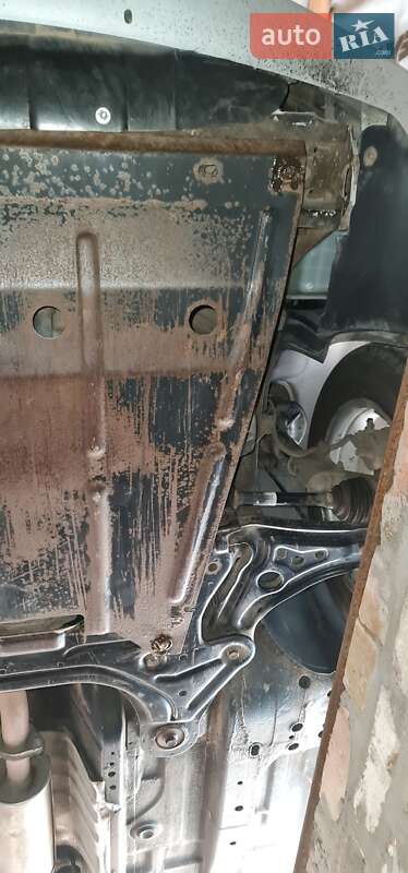 Седан Chevrolet Aveo 2011 в Прилуках