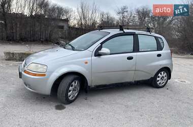 Хэтчбек Chevrolet Aveo 2005 в Запорожье