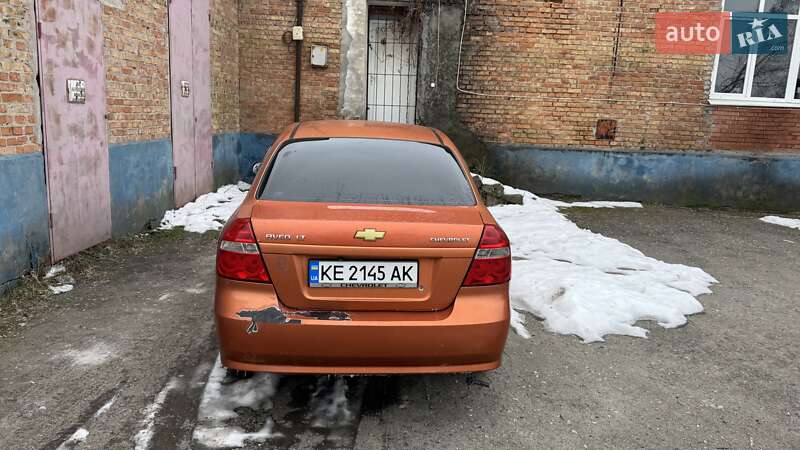Седан Chevrolet Aveo 2006 в Днепре