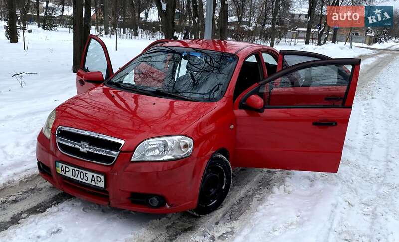 Седан Chevrolet Aveo 2006 в Києві