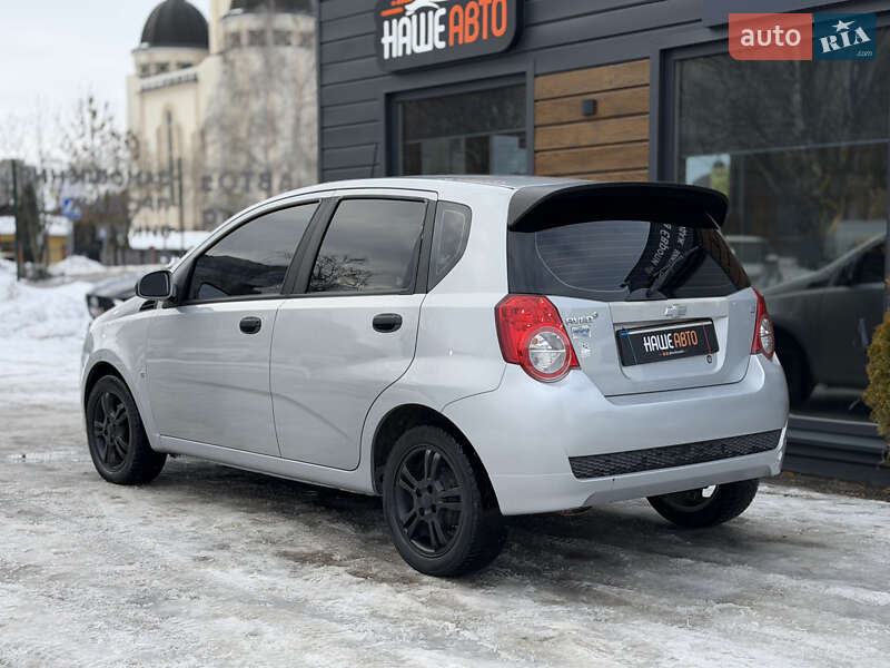 Хэтчбек Chevrolet Aveo 2009 в Шептицькому