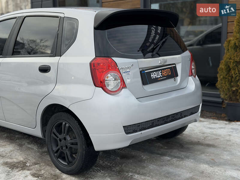 Хэтчбек Chevrolet Aveo 2009 в Шептицькому