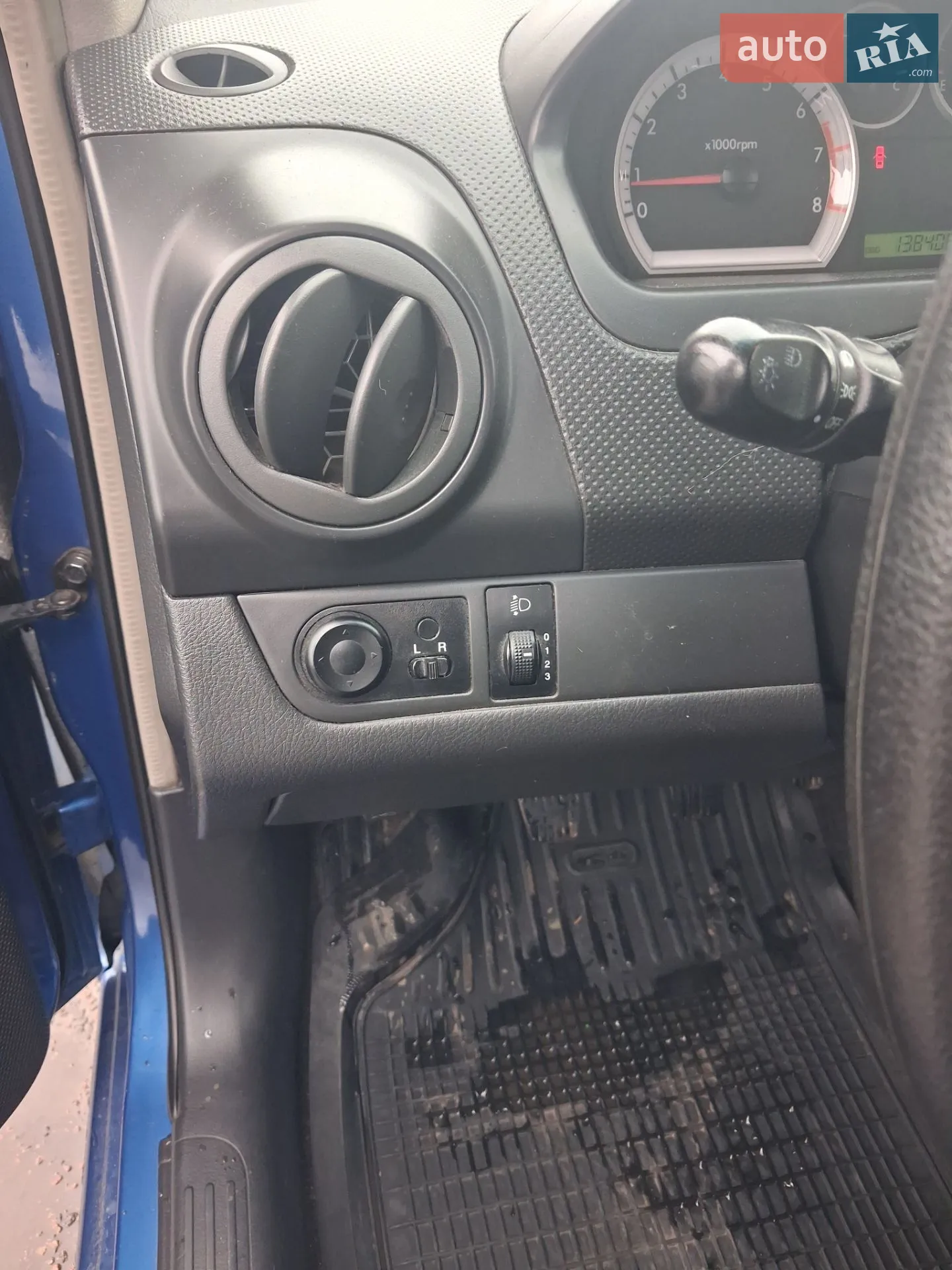2010 Chevrolet Aveo - мініатюра 14