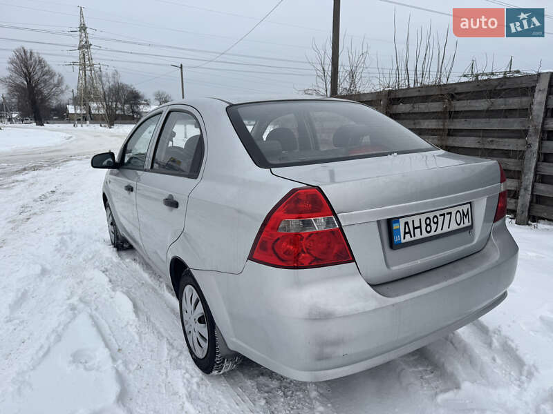 Седан Chevrolet Aveo 2008 в Киеве фото 4 Седан Chevrolet Aveo 2008 в Киеве