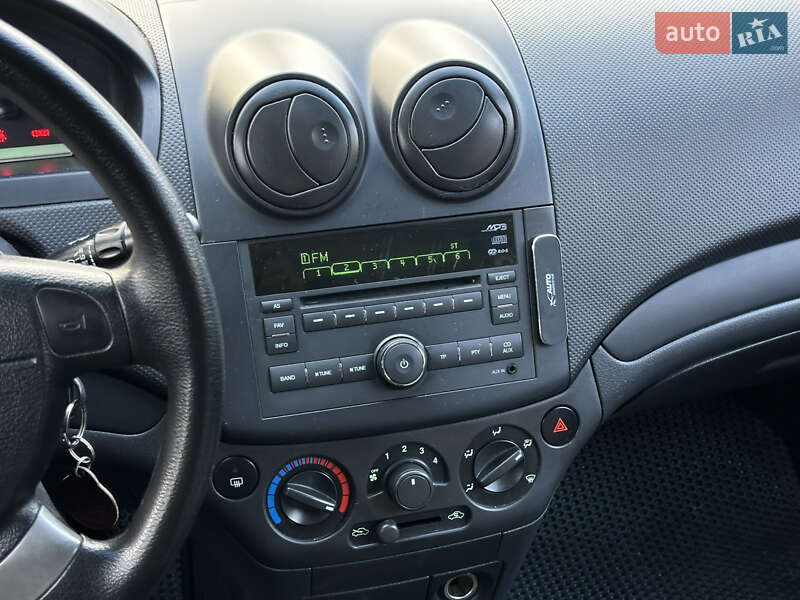 Хэтчбек Chevrolet Aveo 2009 в Ужгороде фото 14 Хэтчбек Chevrolet Aveo 2009 в Ужгороде