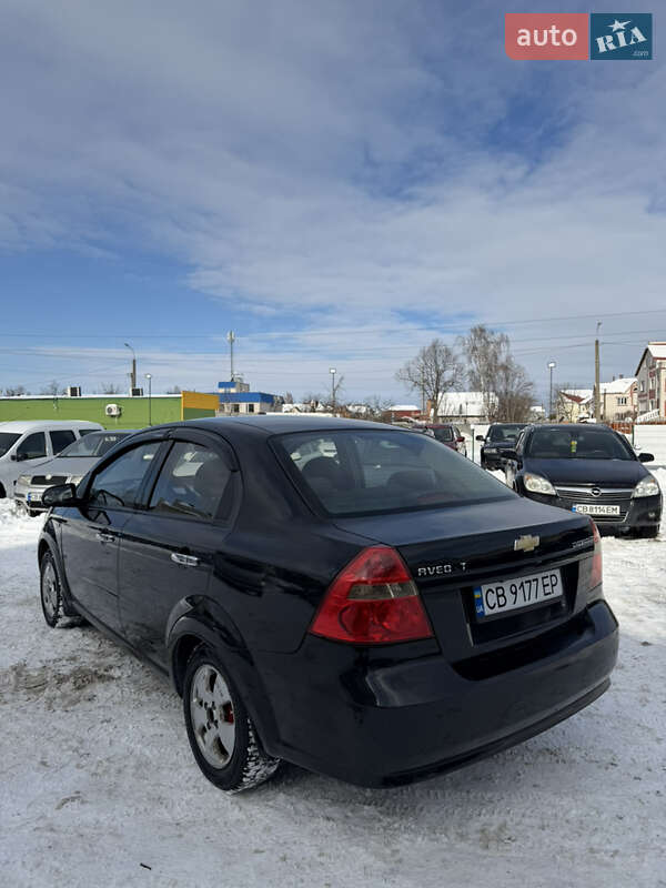 Седан Chevrolet Aveo 2011 в Чернігові