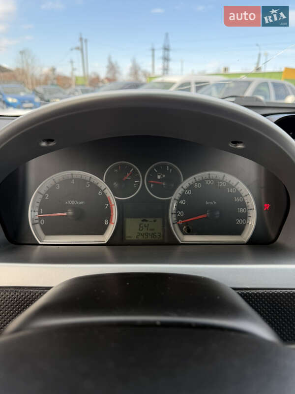 Седан Chevrolet Aveo 2011 в Чернігові