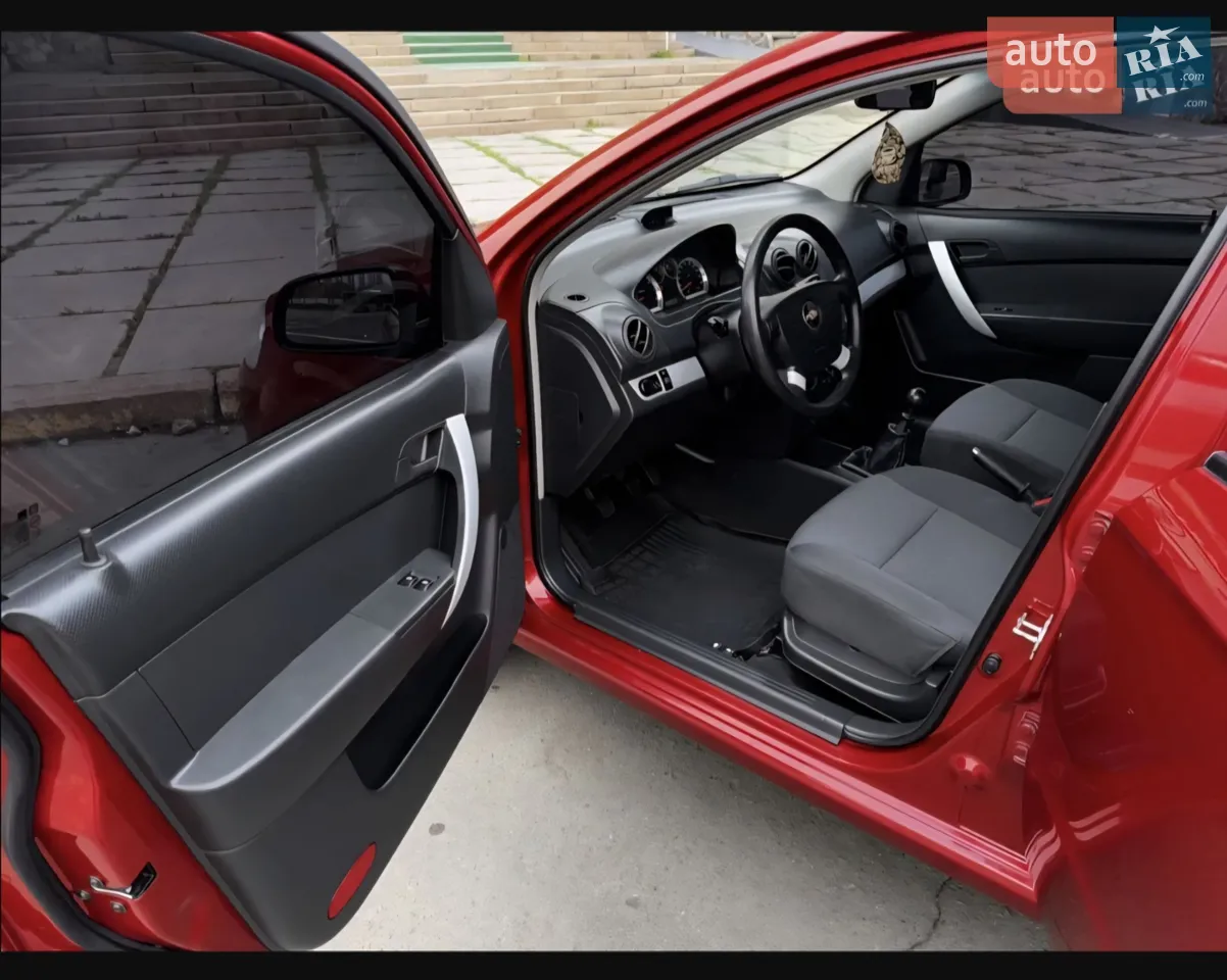 2010 Chevrolet Aveo - мініатюра 18
