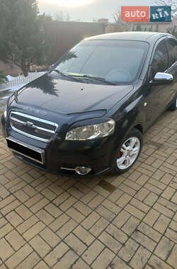 Седан Chevrolet Aveo 2012 в Дніпрі