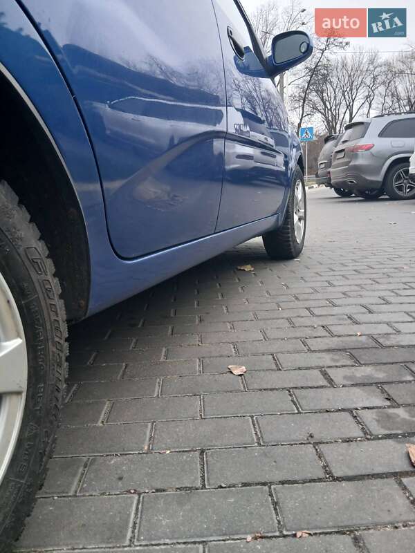 Хэтчбек Chevrolet Aveo 2008 в Днепре фото 16 Хэтчбек Chevrolet Aveo 2008 в Днепре