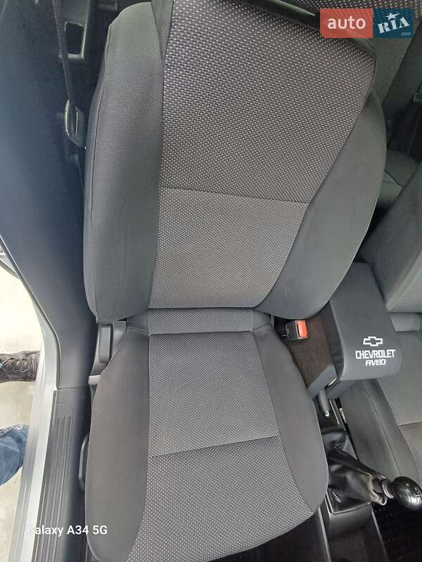 Седан Chevrolet Aveo 2011 в Шостке