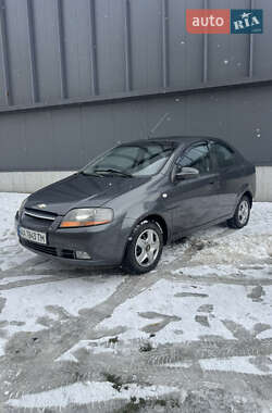Седан Chevrolet Aveo 2006 в Києві