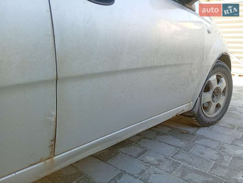 Седан Chevrolet Aveo 2005 в Львове фото 5 Седан Chevrolet Aveo 2005 в Львове