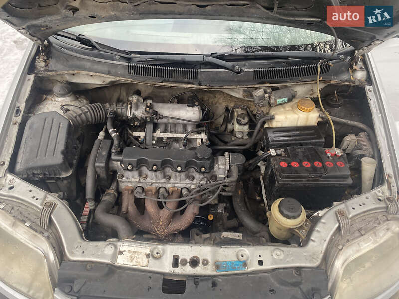 Седан Chevrolet Aveo 2005 в Каменском фото 19 Седан Chevrolet Aveo 2005 в Каменском