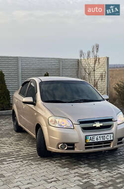 Седан Chevrolet Aveo 2008 в Днепре