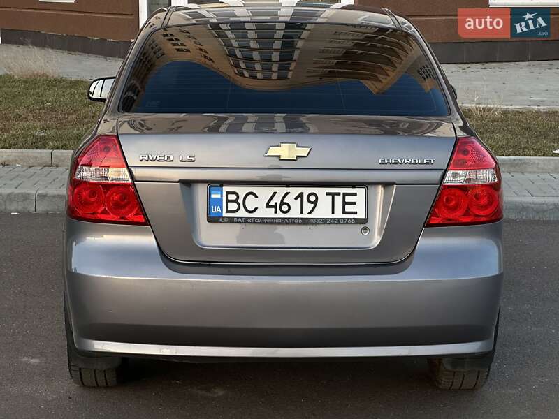 Седан Chevrolet Aveo 2007 в Миколаєві