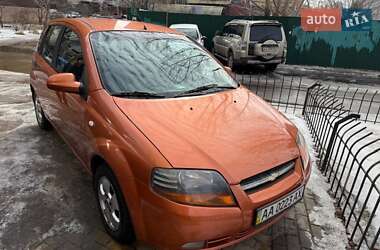 Хэтчбек Chevrolet Aveo 2005 в Киеве