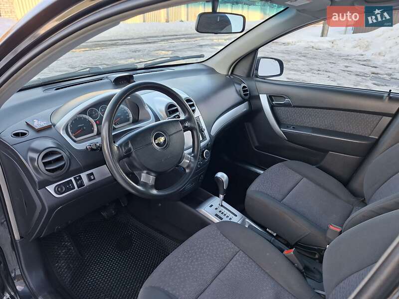 Седан Chevrolet Aveo 2011 в Шостці