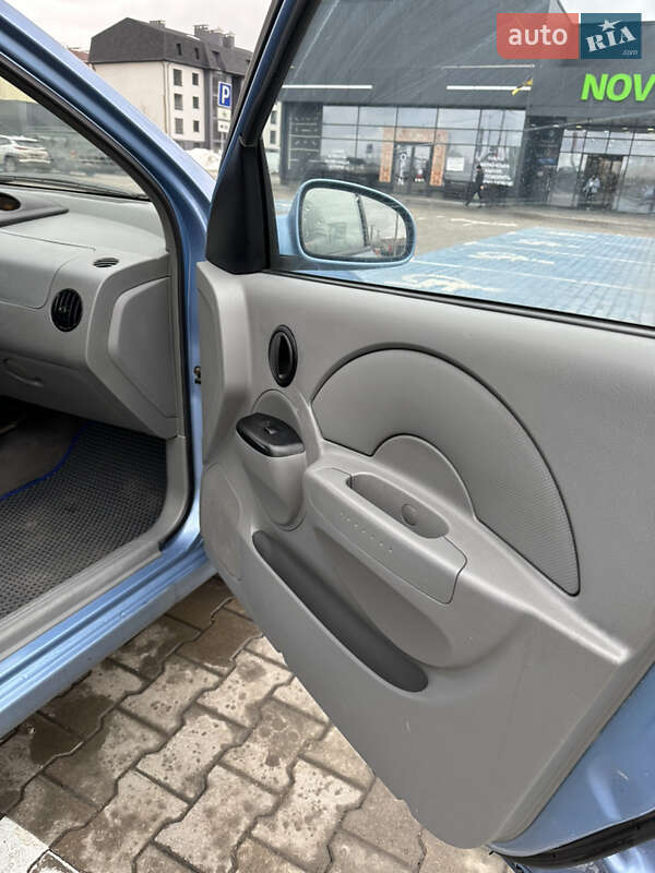 Седан Chevrolet Aveo 2005 в Киеве фото 17 Седан Chevrolet Aveo 2005 в Киеве