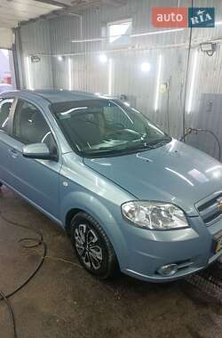 Седан Chevrolet Aveo 2008 в Гайсине