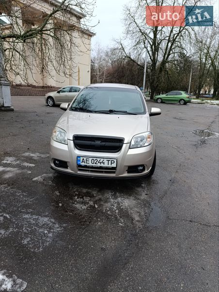 Седан Chevrolet Aveo 2008 в Никополе