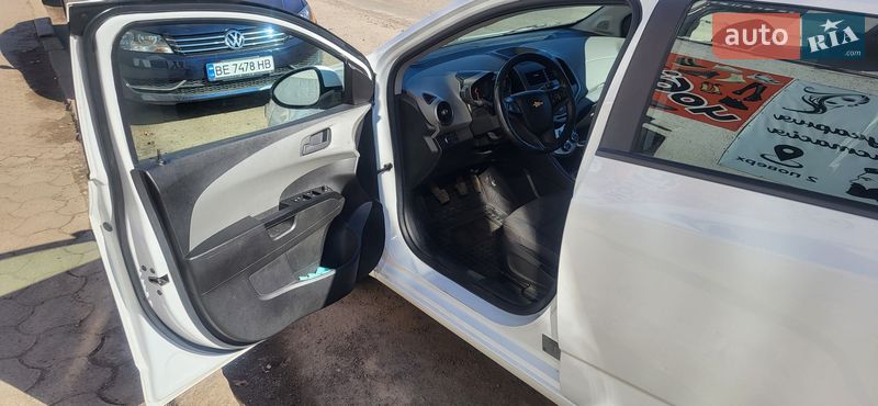 Хетчбек Chevrolet Aveo 2013 в Вознесенську