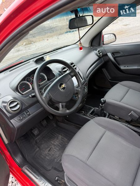 Седан Chevrolet Aveo 2008 в Каменском