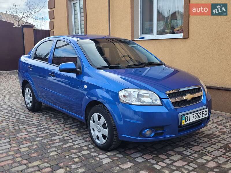 Седан Chevrolet Aveo 2008 в Миргороді