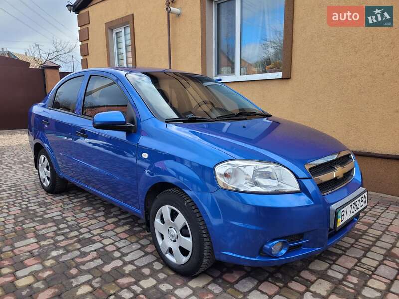 Седан Chevrolet Aveo 2008 в Миргороді