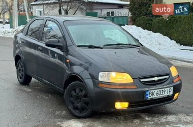 Седан Chevrolet Aveo 2005 в Ровно