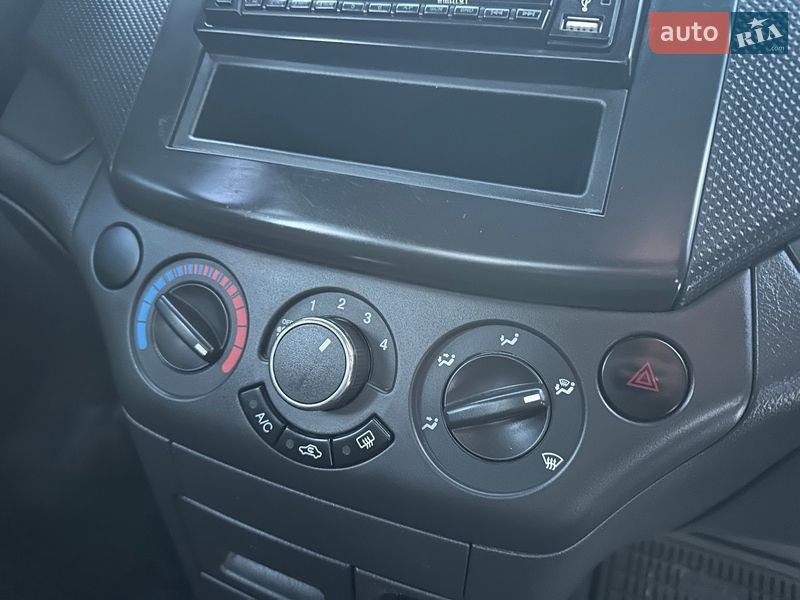 Седан Chevrolet Aveo 2007 в Хмельницькому