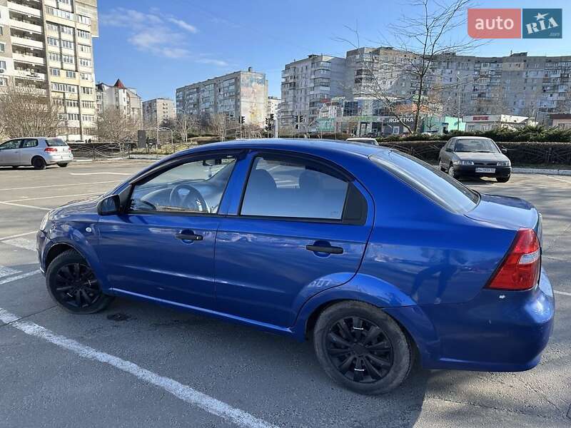 Седан Chevrolet Aveo 2006 в Черноморске