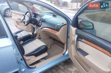 Седан Chevrolet Aveo 2007 в Виннице