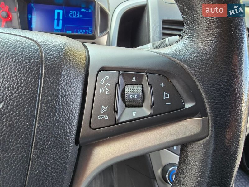 Седан Chevrolet Aveo 2013 в Харькове