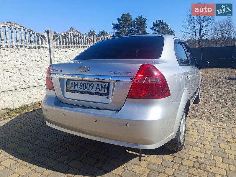 Седан Chevrolet Aveo 2007 в Житомирі