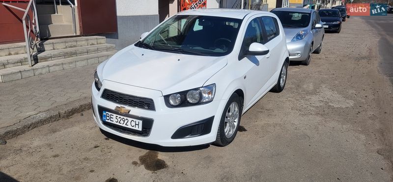 Хетчбек Chevrolet Aveo 2013 в Вознесенську