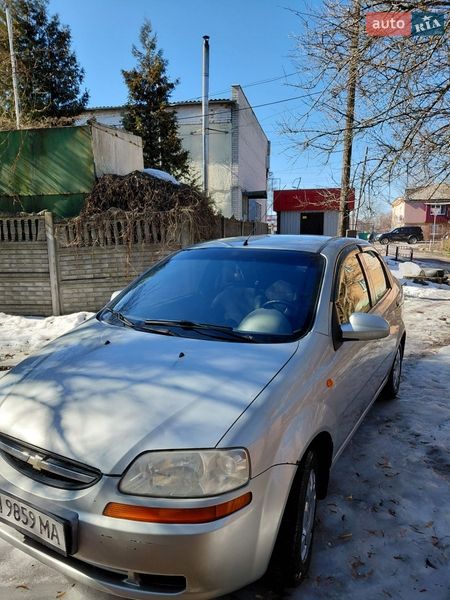 Седан Chevrolet Aveo 2004 в Нежине