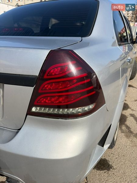 Седан Chevrolet Aveo 2007 в Львові