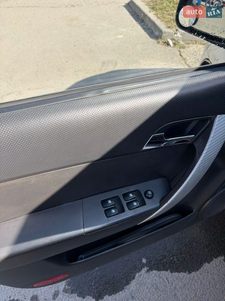 Седан Chevrolet Aveo 2007 в Львові