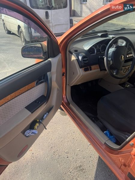 Седан Chevrolet Aveo 2008 в Александрие